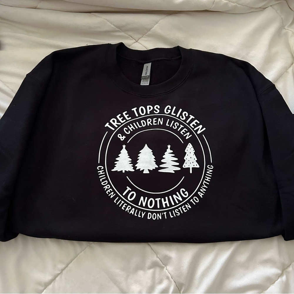 Gildan Christmas Crewneck